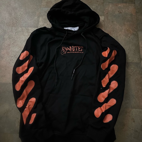 Offwhite virgil abloh hoodie, brand new! - Picture 3 of 6